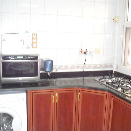 Abu Dhabi Plaza Hotel Apartments Luaran gambar