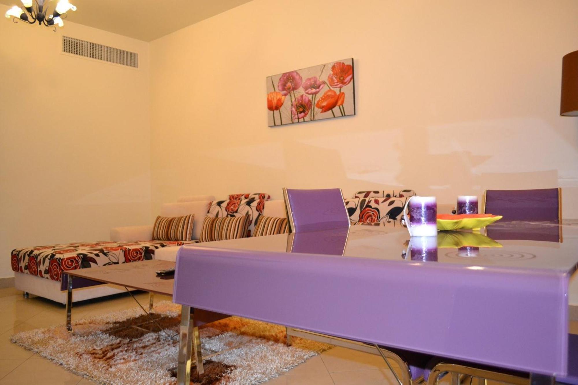 Abu Dhabi Plaza Hotel Apartments Luaran gambar
