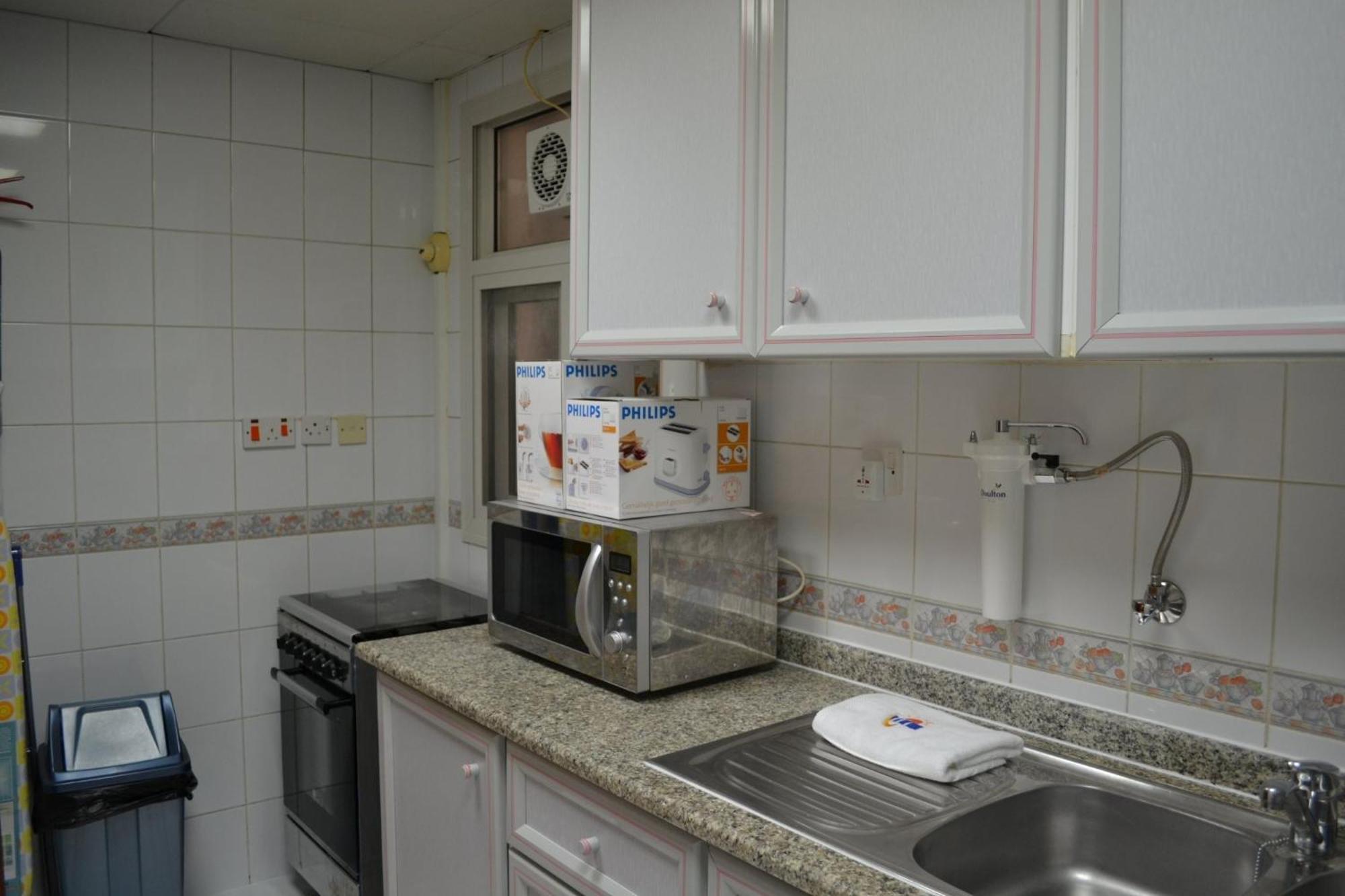 Abu Dhabi Plaza Hotel Apartments Luaran gambar