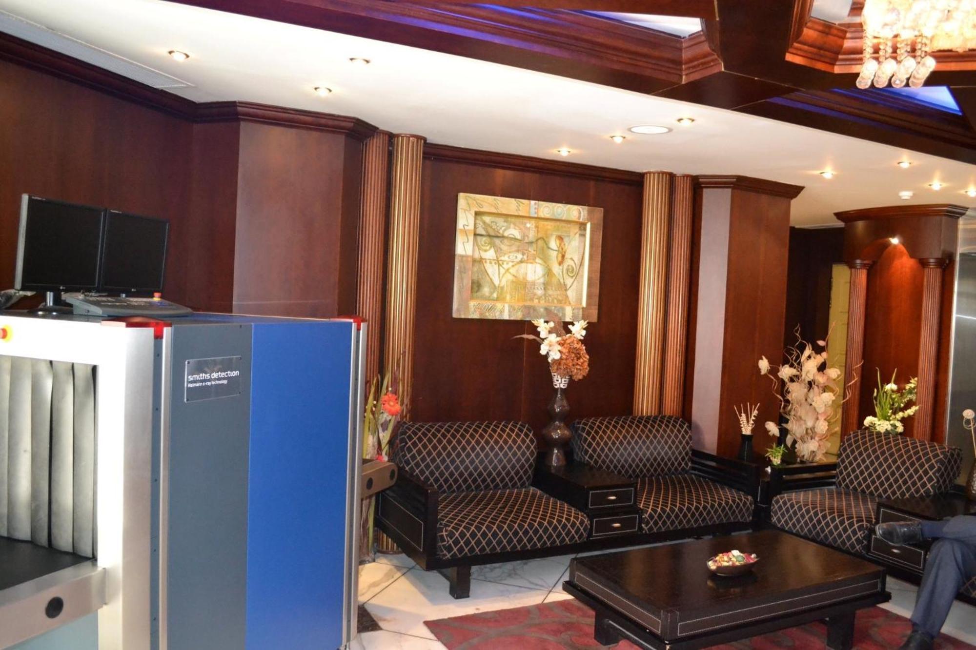 Abu Dhabi Plaza Hotel Apartments Luaran gambar