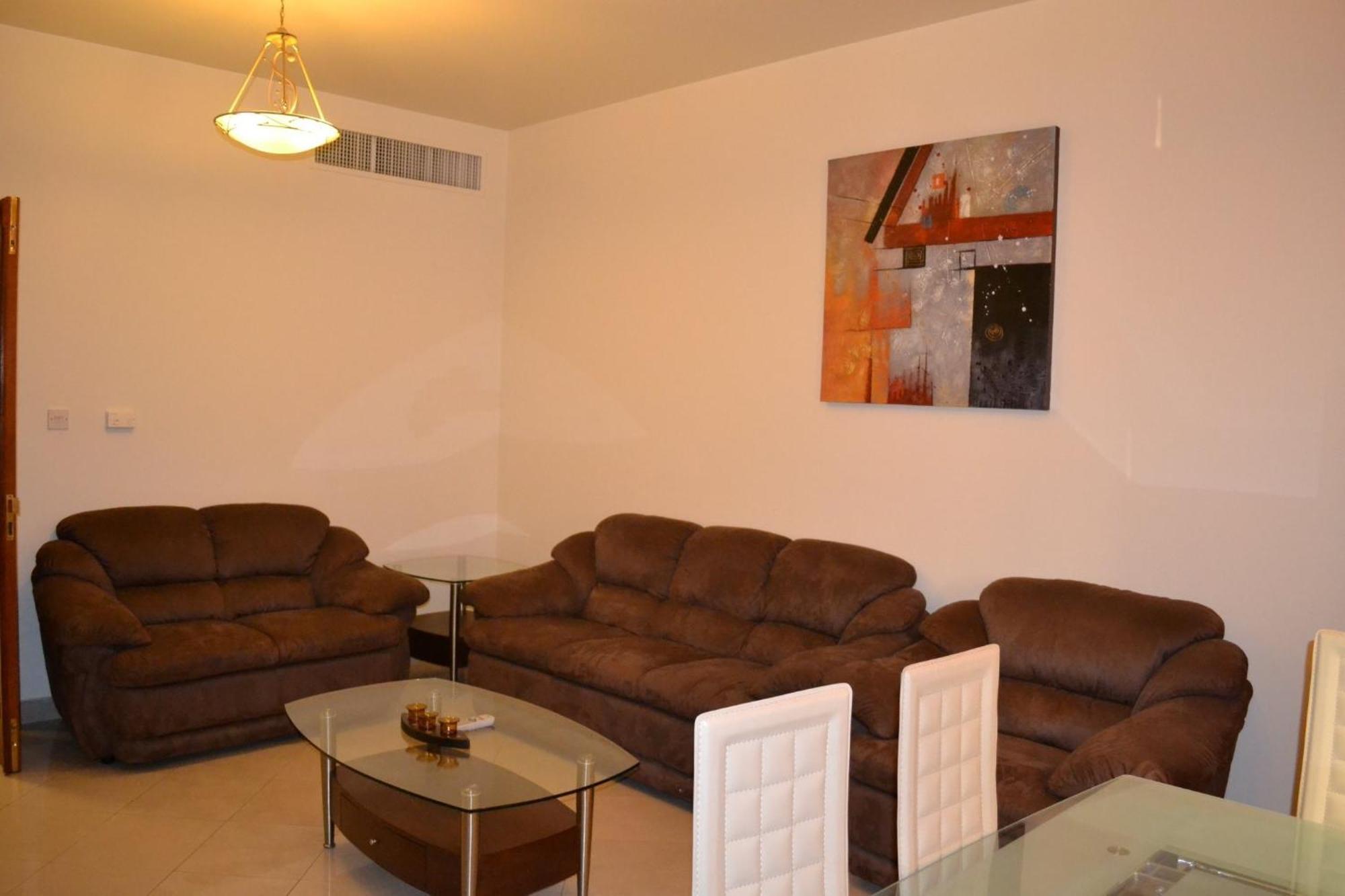 Abu Dhabi Plaza Hotel Apartments Luaran gambar