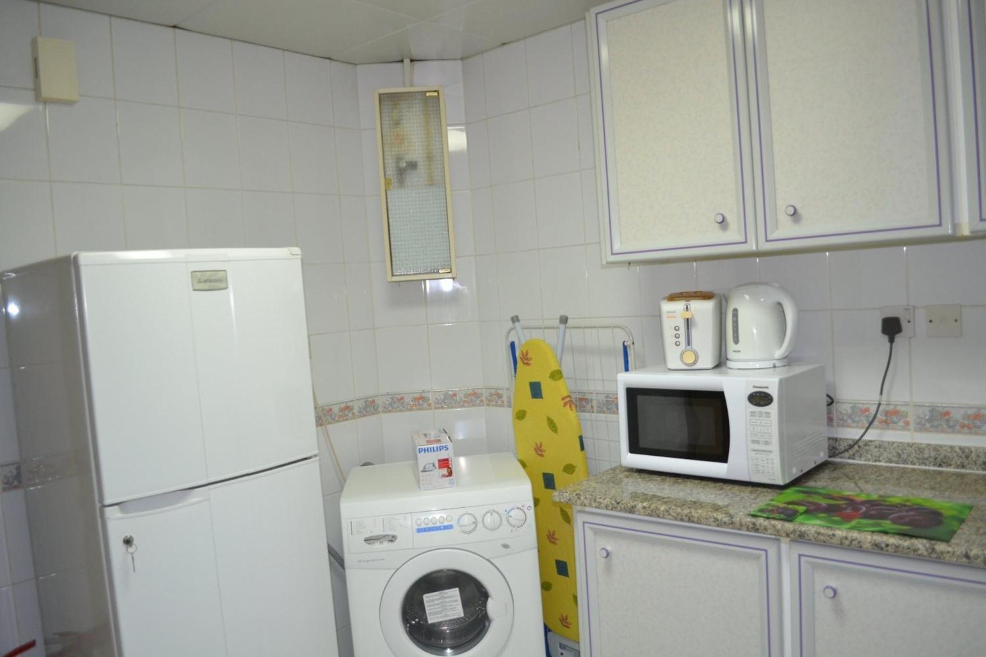 Abu Dhabi Plaza Hotel Apartments Luaran gambar