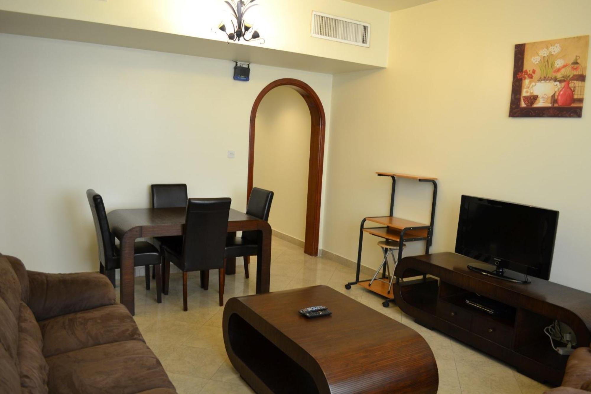 Abu Dhabi Plaza Hotel Apartments Luaran gambar