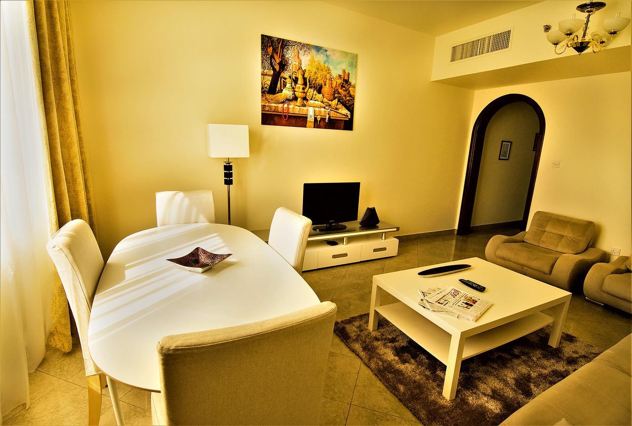 Abu Dhabi Plaza Hotel Apartments Luaran gambar
